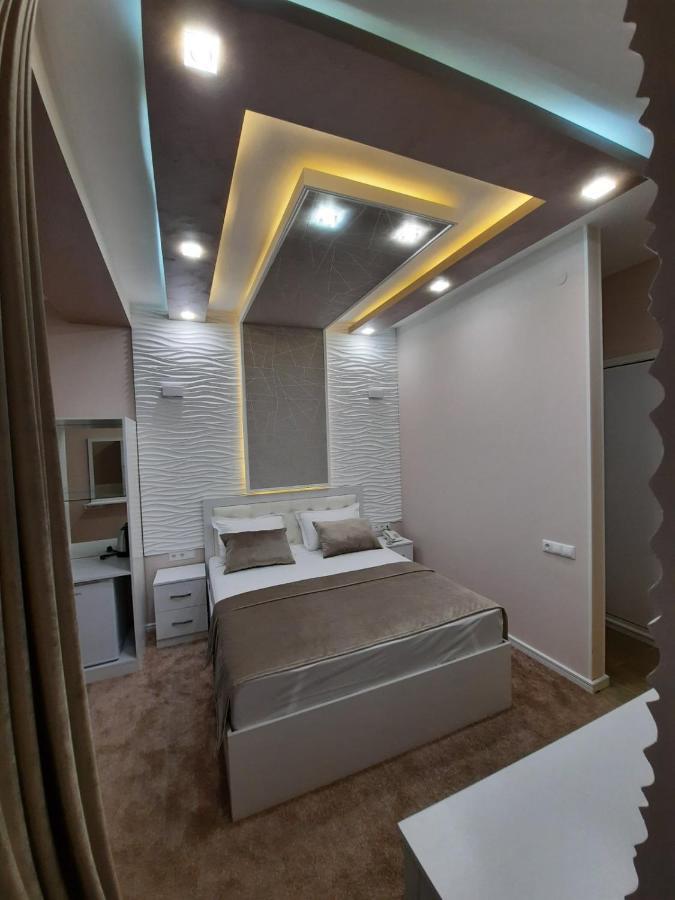 The Land Of Ararat Hotel Yerevan Bagian luar foto
