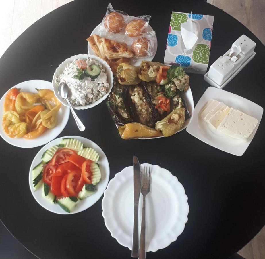 The Land Of Ararat Hotel Yerevan Bagian luar foto